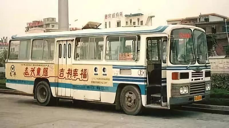 十堰公交车身广告的前世